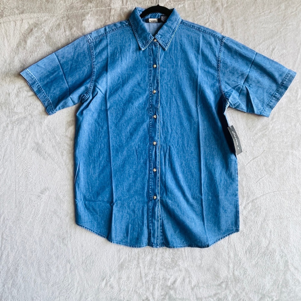 Cassee's Denim Shirt Women Large Short Sleeve Button Down 100% Cotton Blue Wash